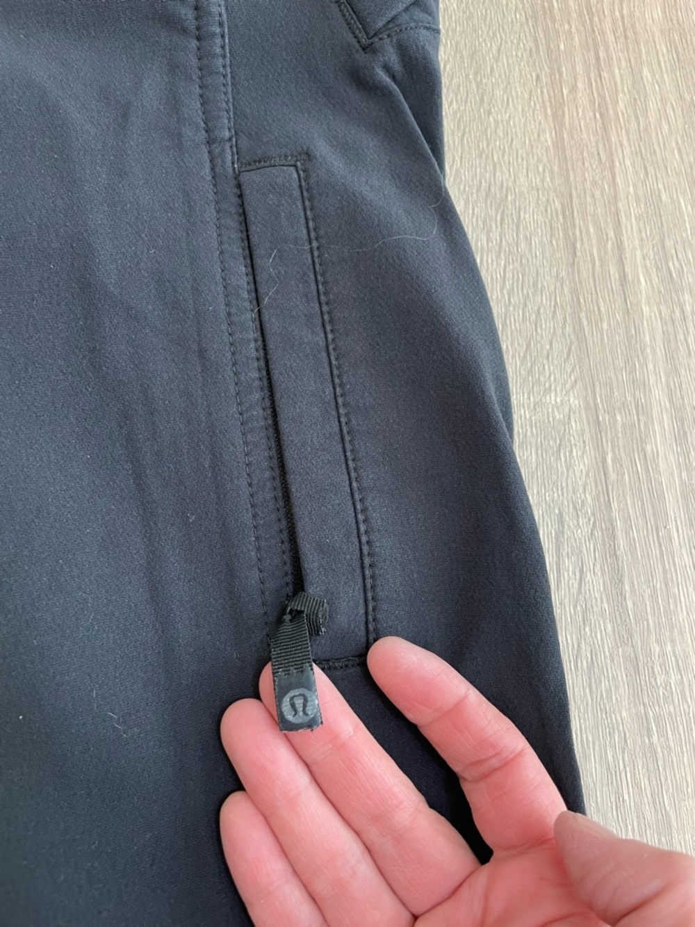 LULULEMON Vintage Men's Black THICK Classic Hiking Pants - Picture 5 of 10
